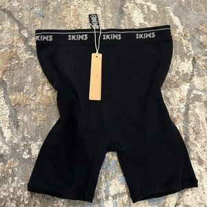 Skims Seamless Intimates